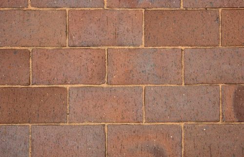 NUTMEG 220X108 PAVERS CEDERBERG BULLNOSE PAVER 220 x 108.5 x 50mm (Chamfered and Nibbed). For both beauty and durability underfoot, Corobrik hard burnt clay brick coping offer aesthetic appeal as well as great practicality. Every paver is originated with clay drawn from age old deposits, exuding its own earthy personality. Corobrik’s distinctive range spans an extensive palette of colours and textures, offering an excellent spectrum for all tastes and lifestyles. The Corobrik coping range is well suited for all swimming pool shapes <span style="color: #ff0000;">AVAILABLE ONLY IN GAUTENG</span>